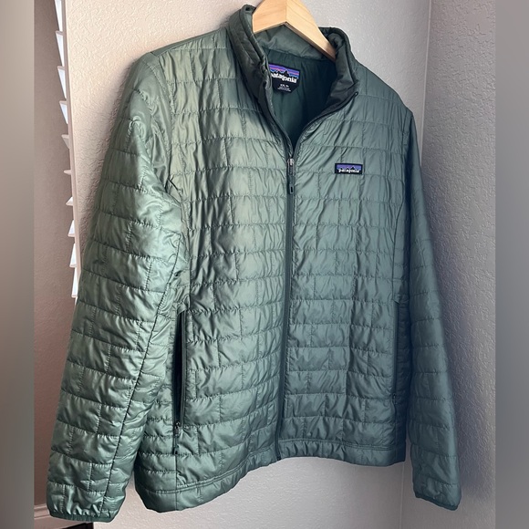 Women’s XXL Patagonia Nano Puff Jacket - Picture 4 of 11